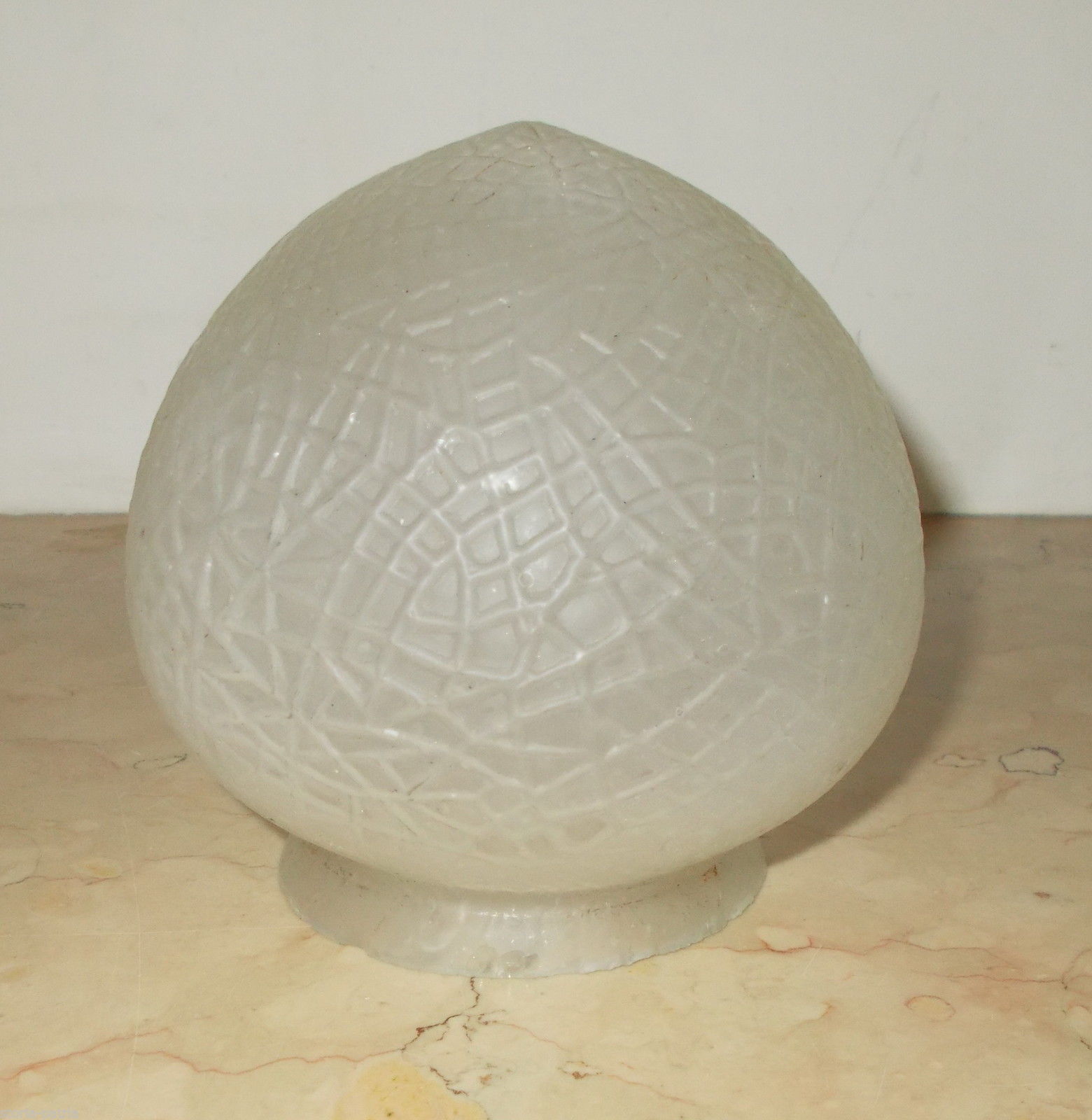 Antica Coppa Per Lampada, Vetro d'Epoca, Decorativa, Utilissima, Artistico Modellato immagine 1