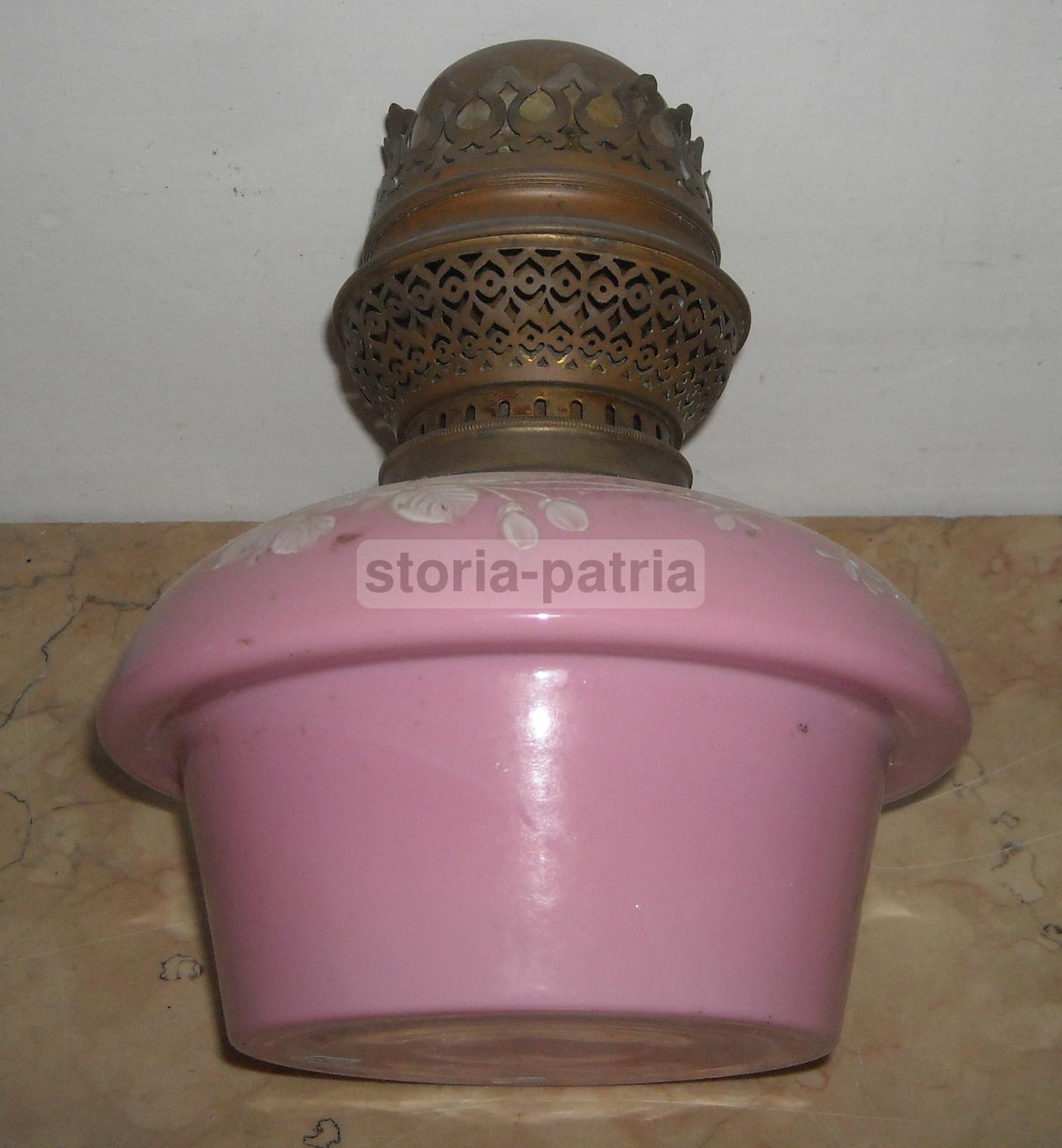Antica Lampada, Vetro Opaline Rosa, Artistico Decoro Floreale, Lume Da Collezione immagine 2