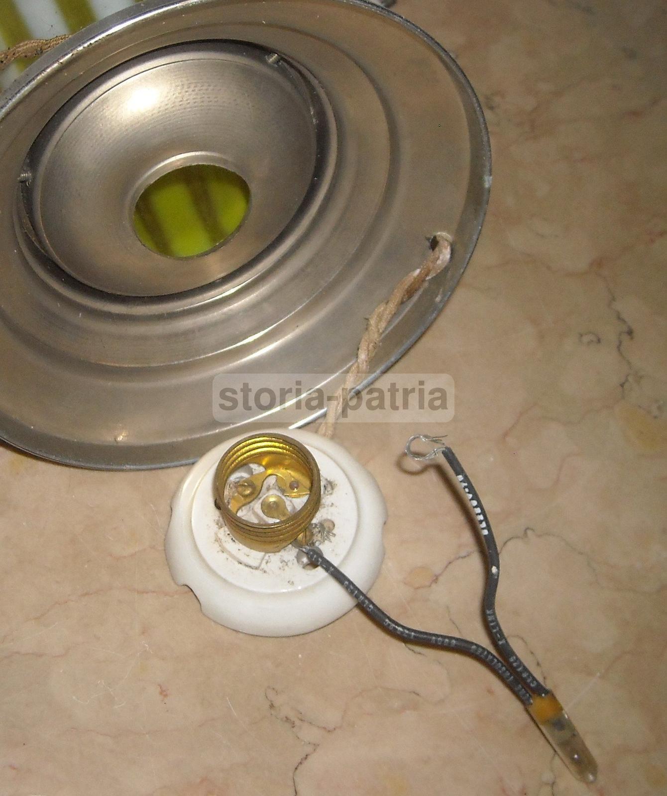 Arti Decorative Del 900, Bella Antica Lampada, Pregevole Vetro Decorato E d'Epoca immagine 8