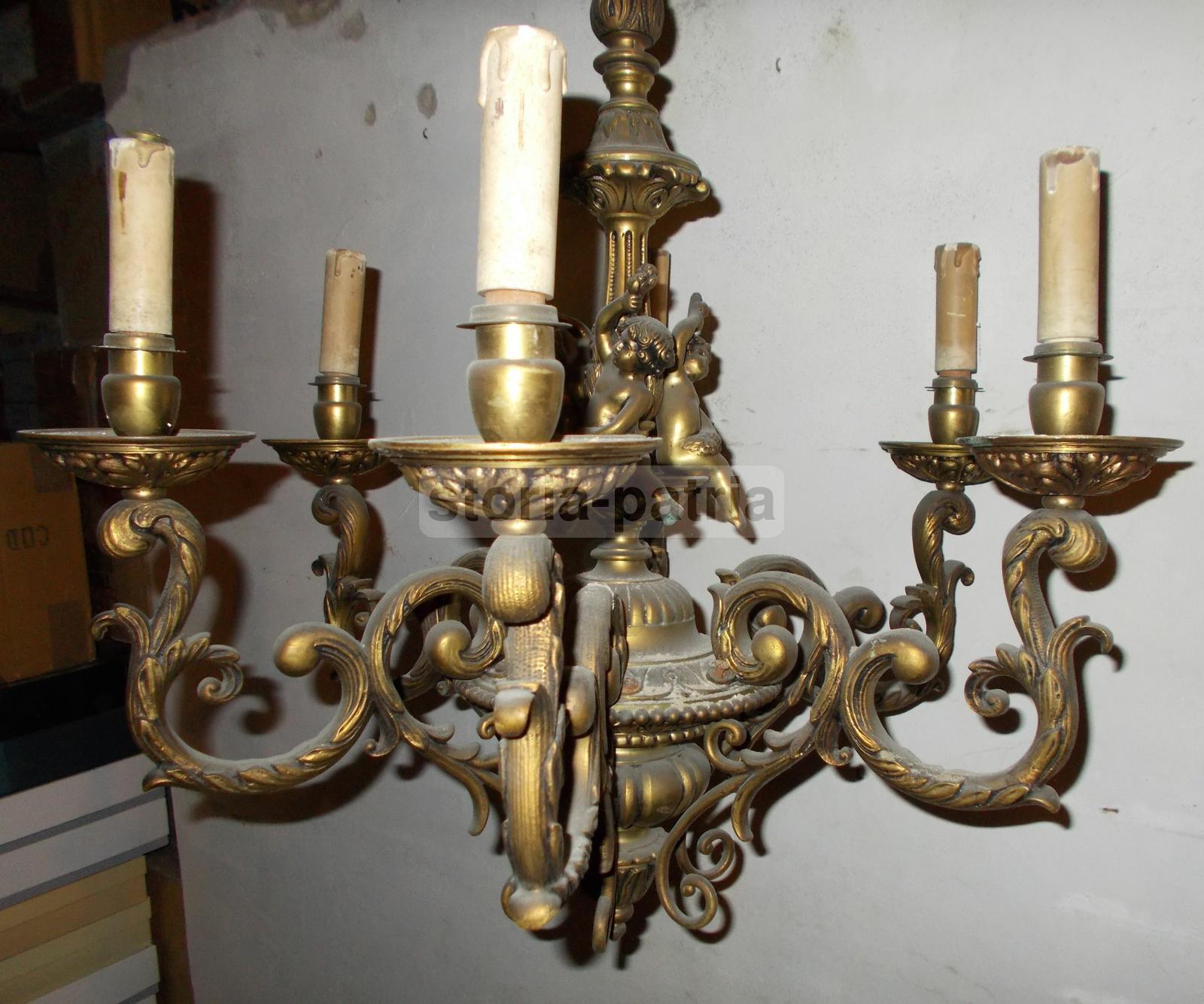 Decorativo Lampadario d'Epoca, Artistico, Ottone Massiccio, Con Puttini, Di Pregio immagine 1