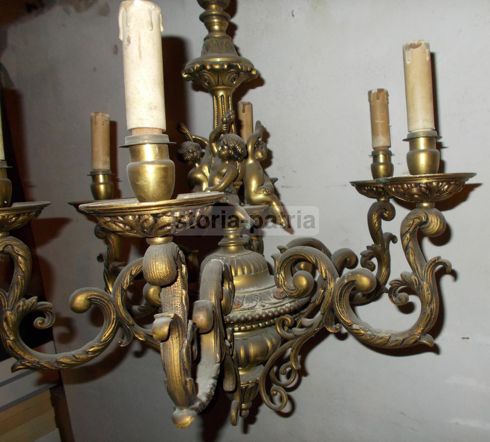 Decorativo Lampadario d'Epoca, Artistico, Ottone Massiccio, Con Puttini, Di Pregio immagine 2