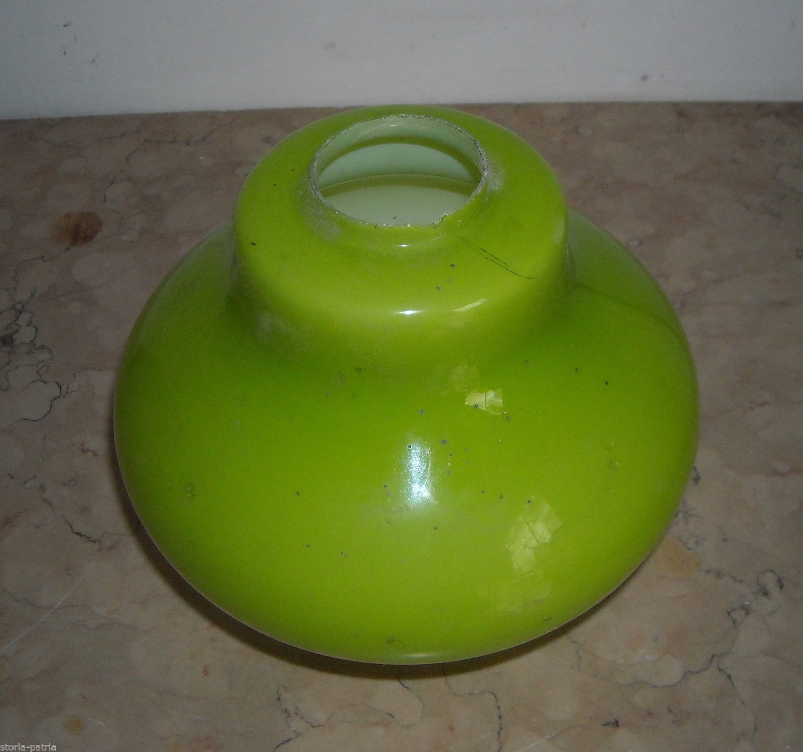 Modernariato, Design, Coppa Per Lampada O Lampadario, Vetro d'Epoca, Opalescente immagine 1