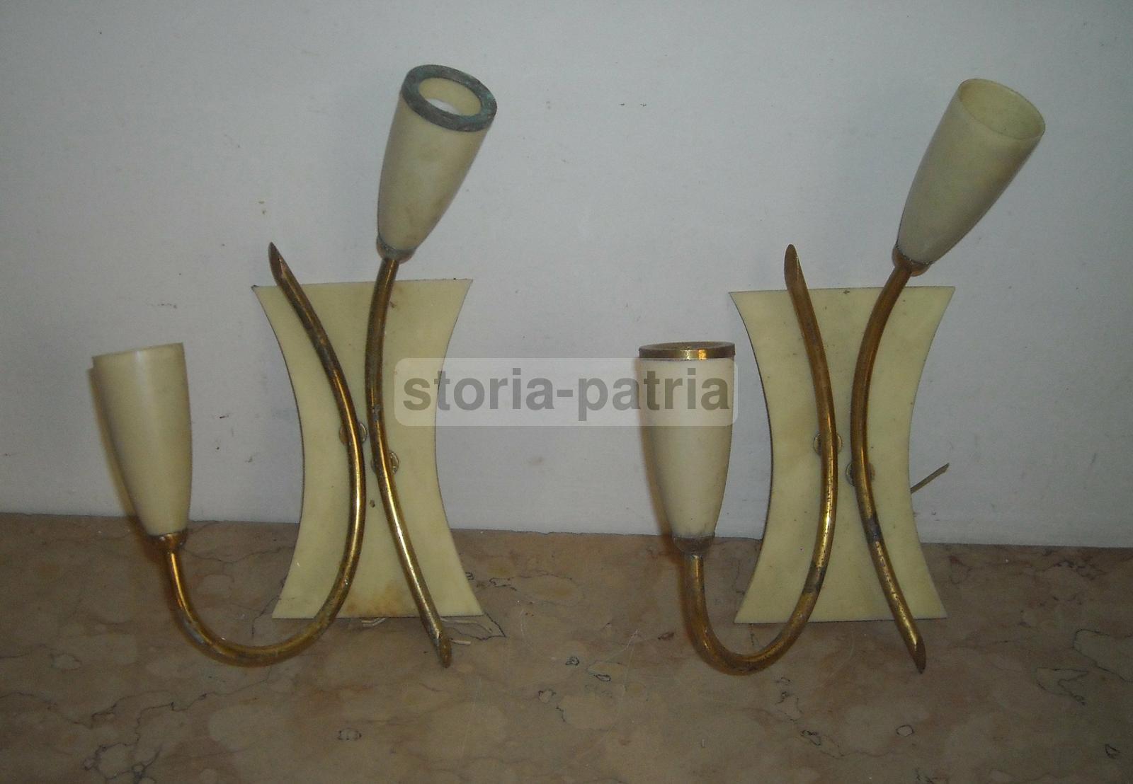 Modernariato, Design, Coppia Di Lampade Appliques, Inusuale Modellato, Decorative immagine 1
