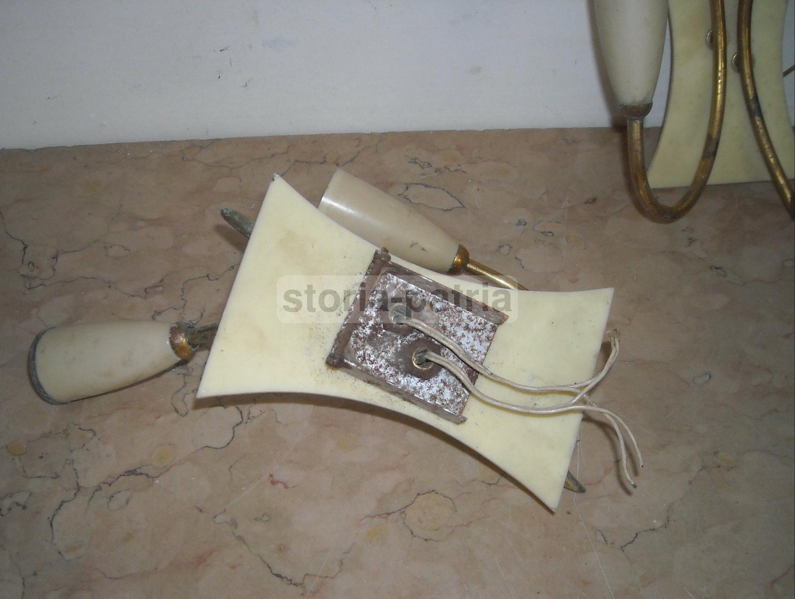 Modernariato, Design, Coppia Di Lampade Appliques, Inusuale Modellato, Decorative immagine 8
