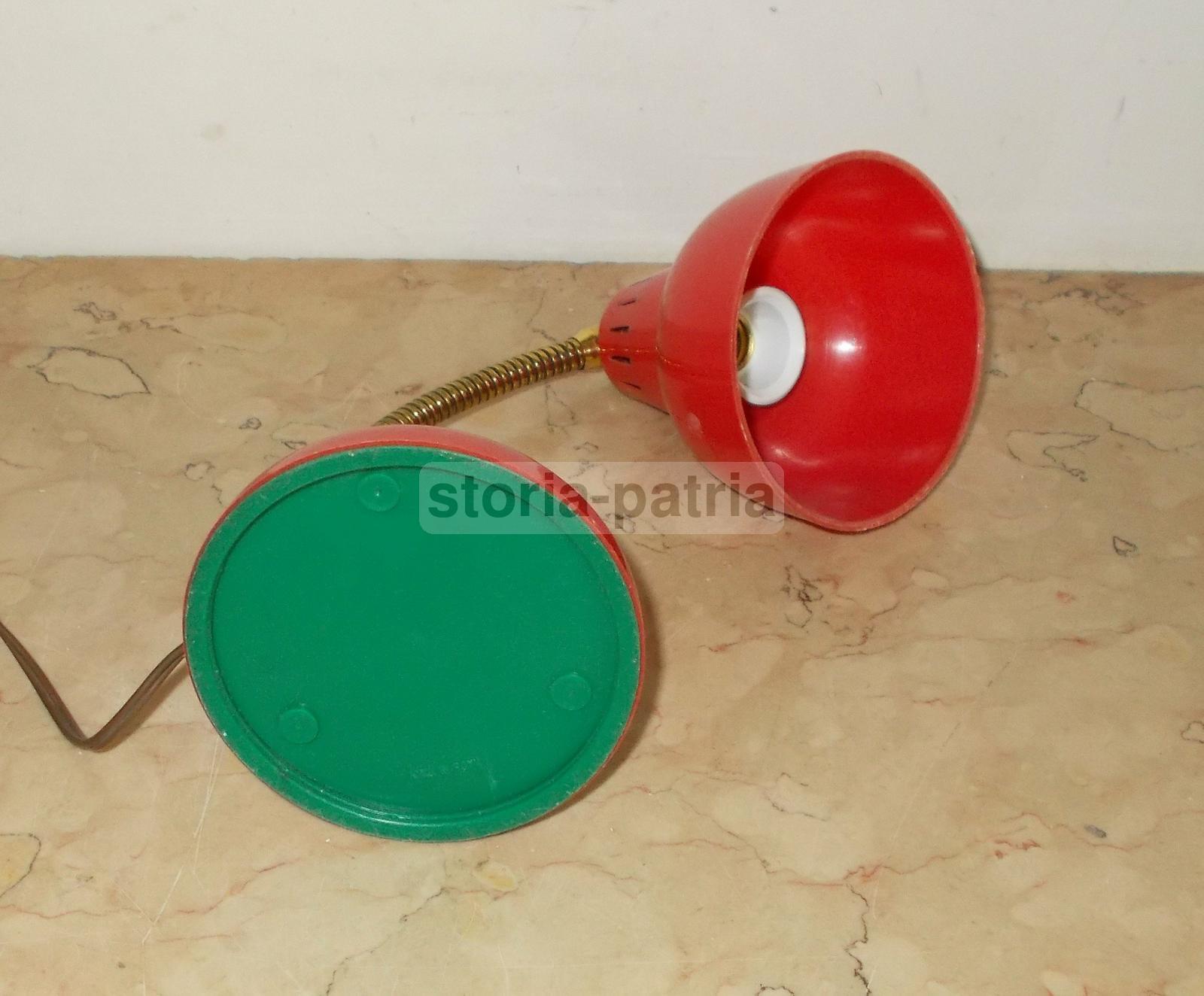 Modernariato, Design, Decorativa Lampada Da Scrivania O Comodino, Plastica Rossa immagine 7