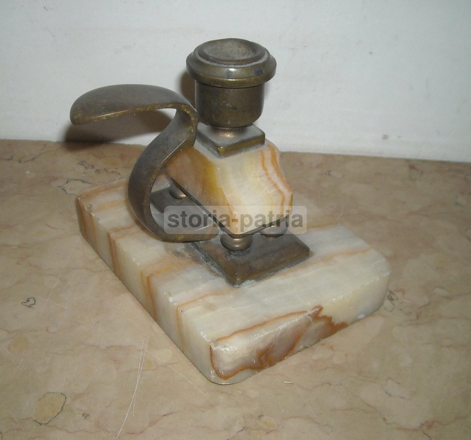 Pregevole Soprammobile, Bugia Porta Candela, Artistico Modellato, Bronzo E Marmo immagine 4