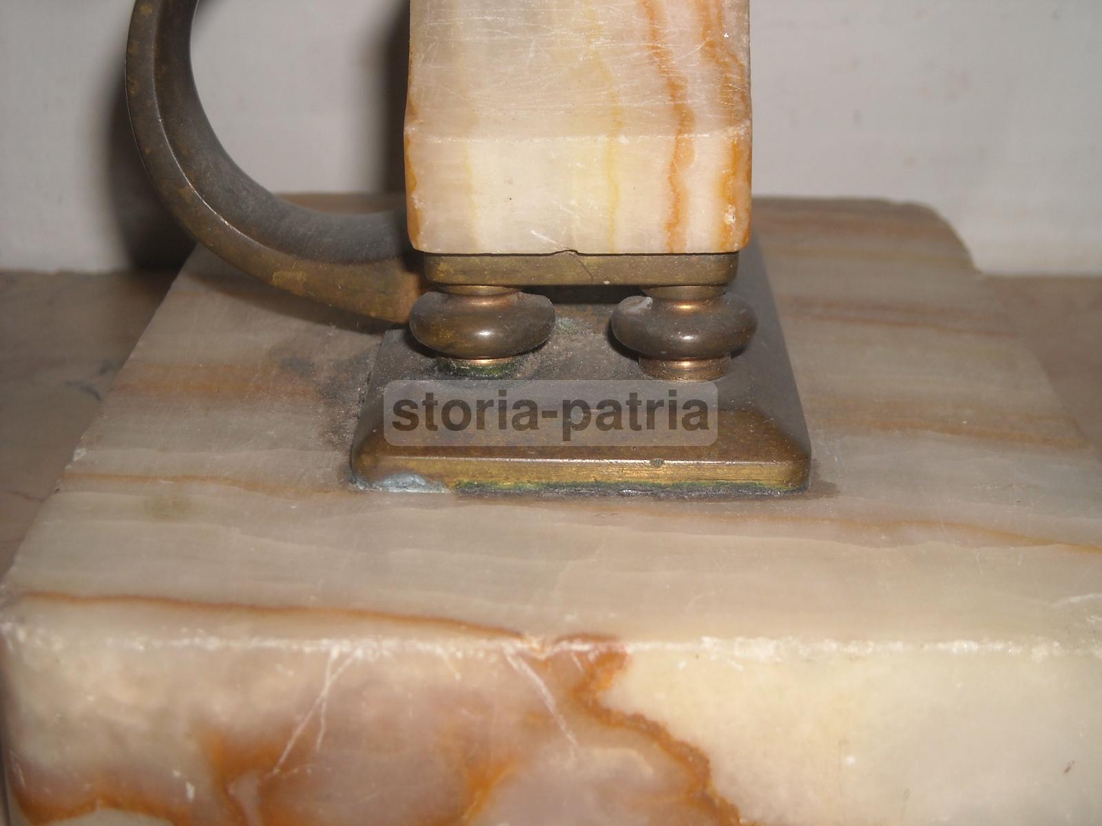 Pregevole Soprammobile, Bugia Porta Candela, Artistico Modellato, Bronzo E Marmo immagine 5